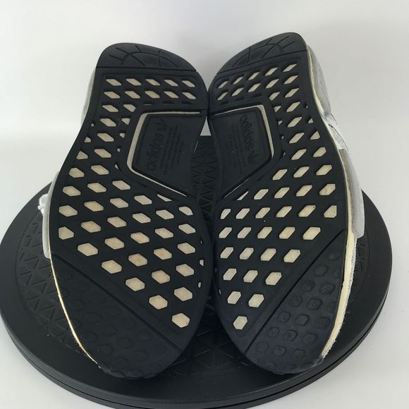 Adidas NMD R1 Blizzard White/Gray Athletic Running Shoes B79759 Men's Size 9 - Picture 10 of 12